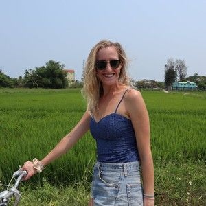 Meet your Posher, Courtney